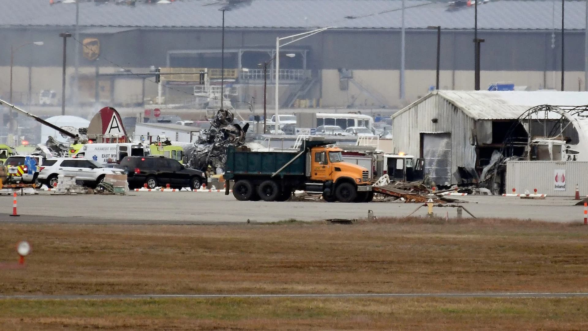 Officials: Multiple fatalities, injuries in WWII-era plane crash at Bradley Airport