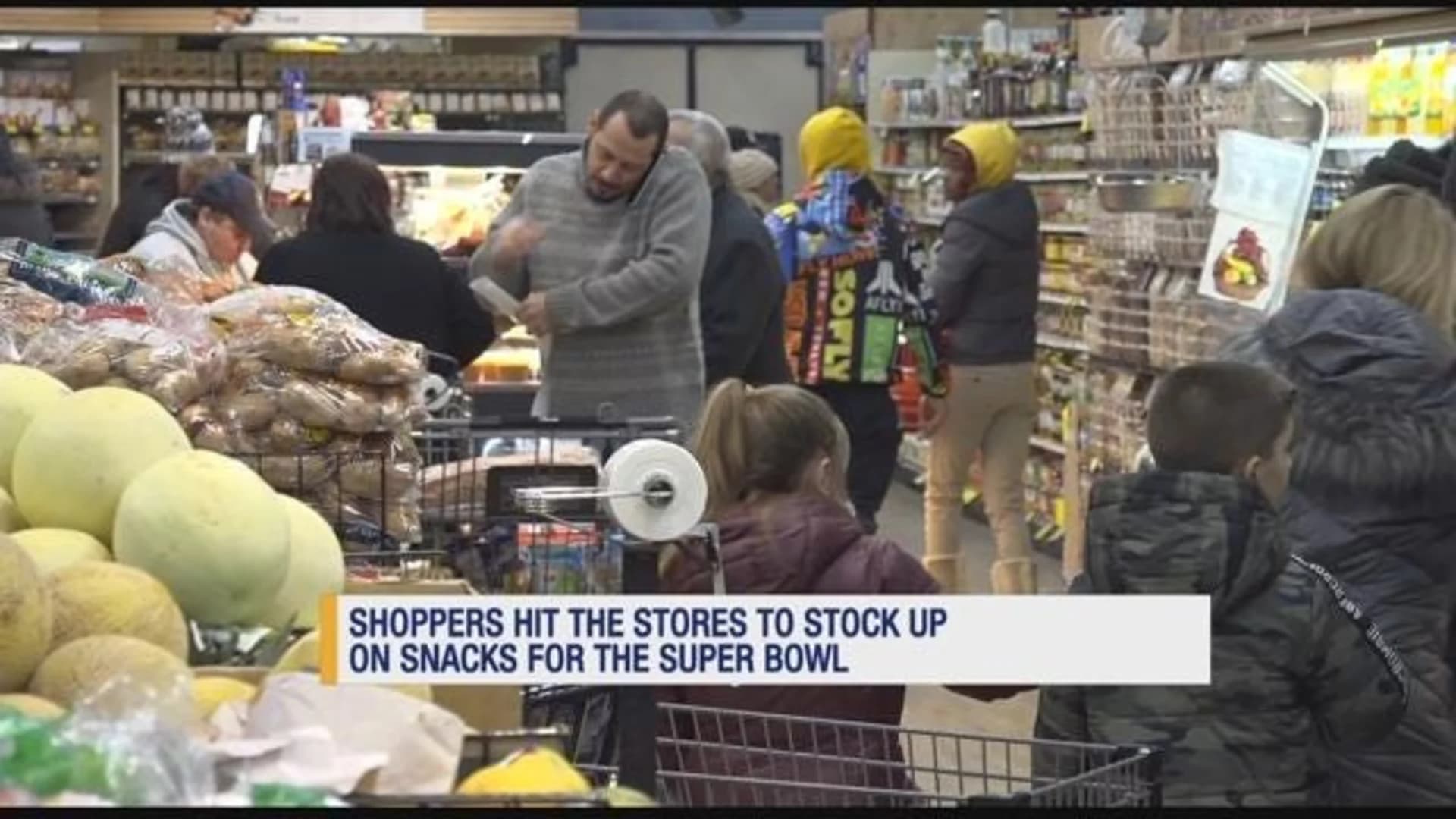 Bronx shoppers pick up essentials for Super Bowl Sunday