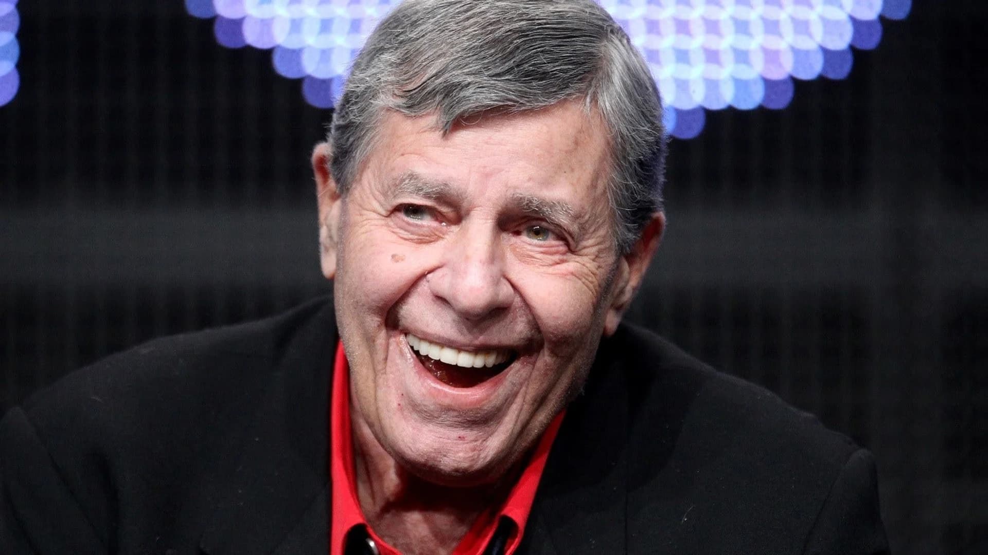 Jerry Lewis, comedian and telethon host, dies at 91