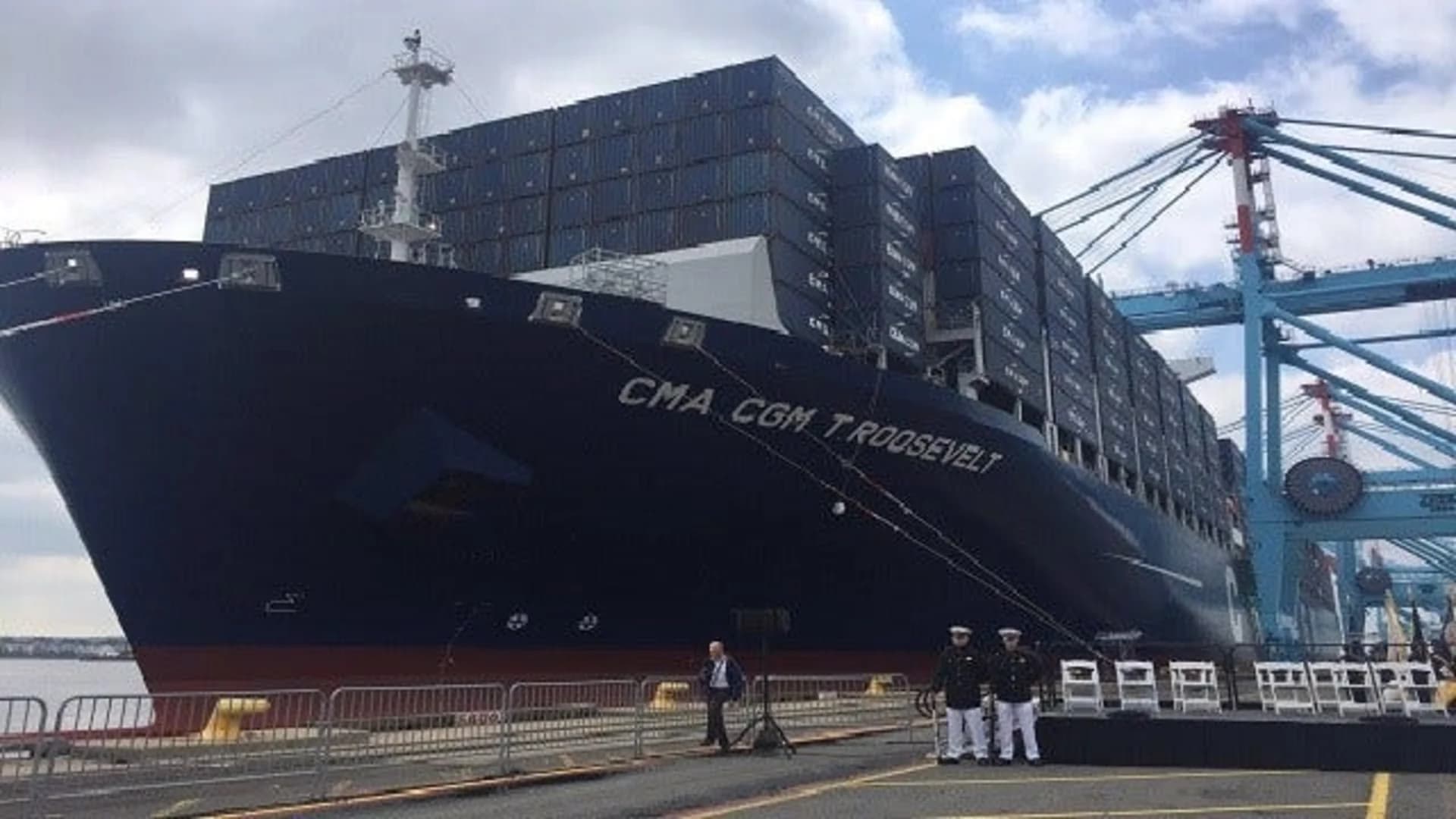 Largest-capacity container ship visits New Jersey port
