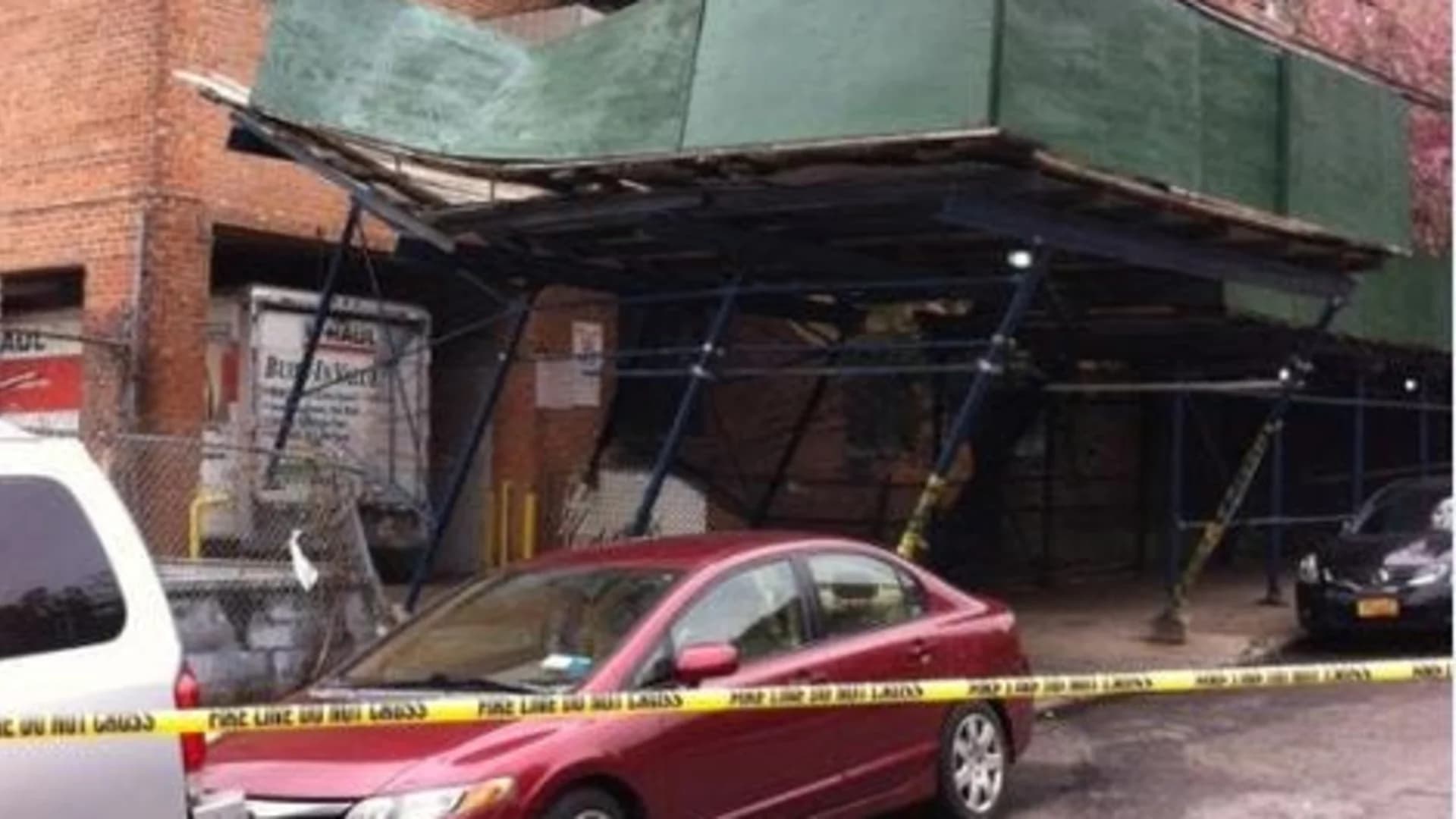 U-Haul van driver causes scaffolding collapse in Fieldston