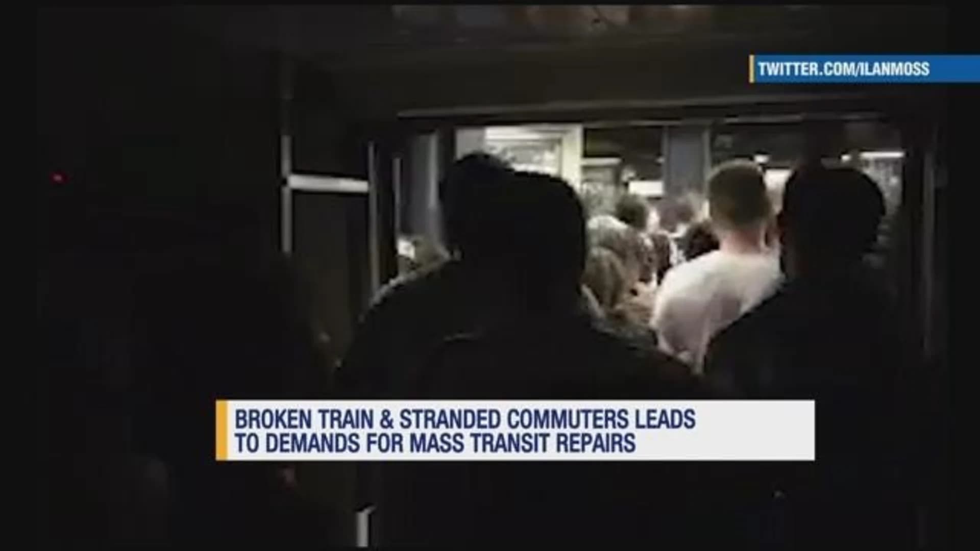 Video shows terrified passengers stranded on F train