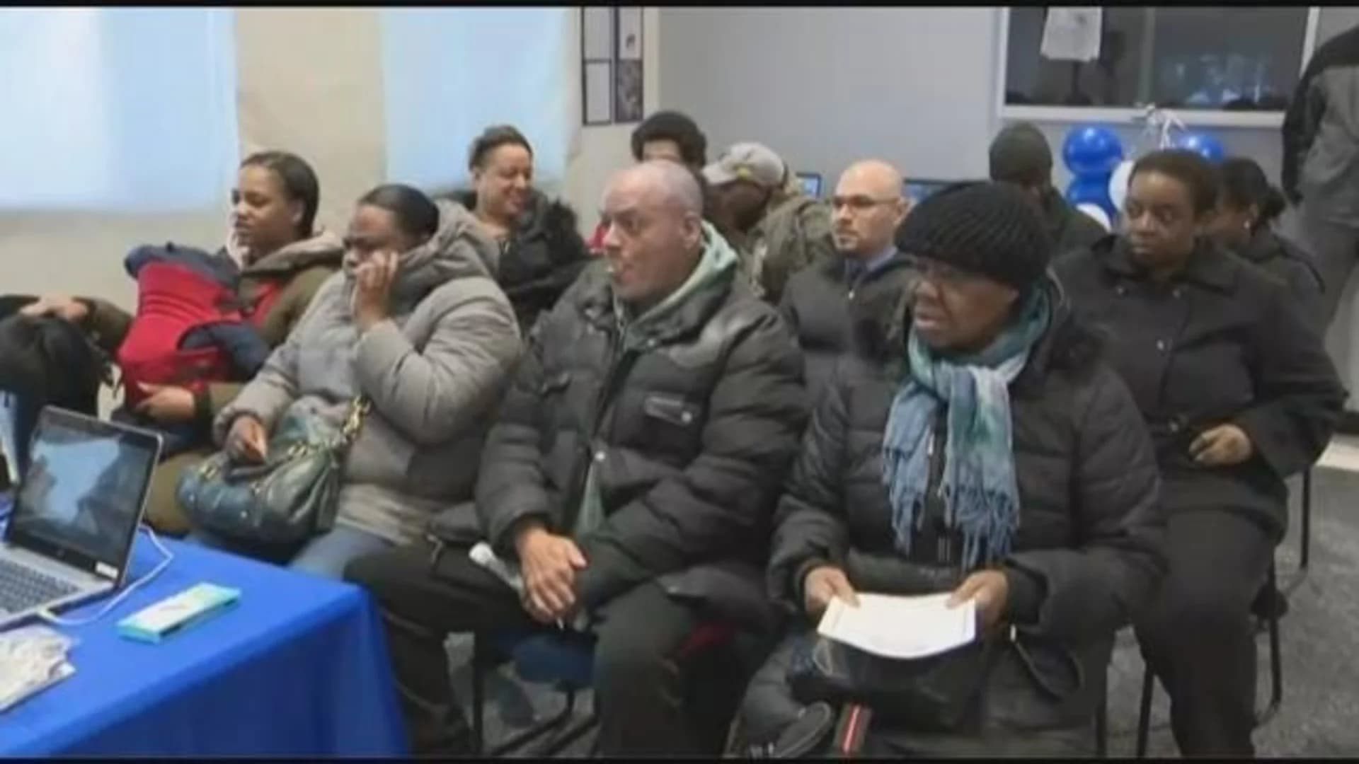 US Postal Service hosts job fair, looking for carrier assistants in the Bronx