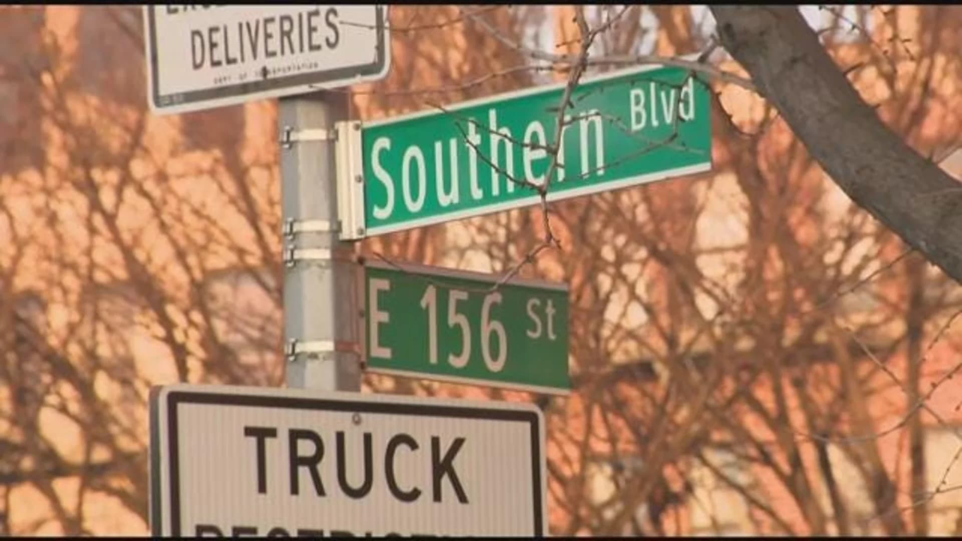 Police: Man shot on Southern Boulevard