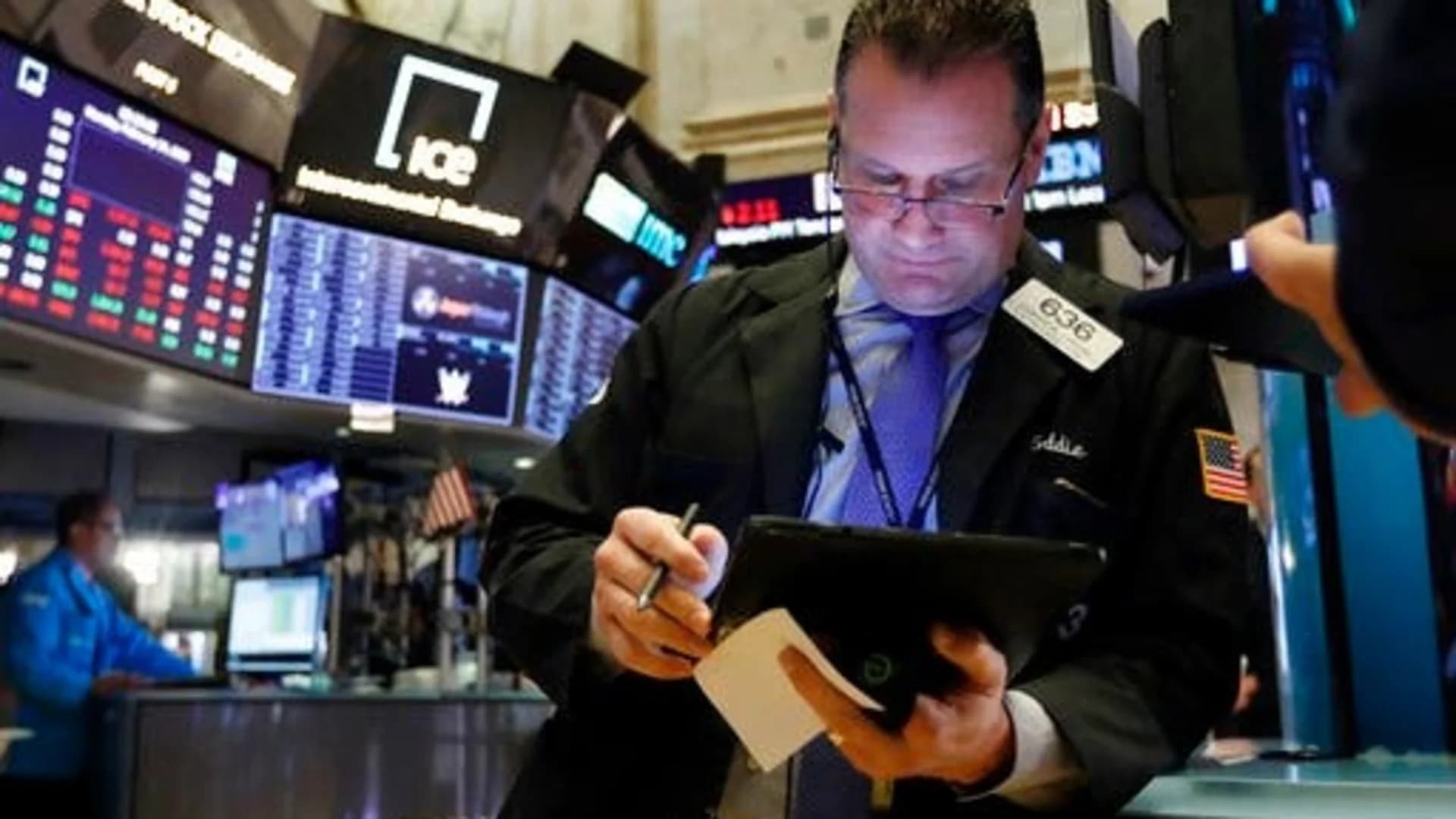 Dow drops more than 1,000 as outbreak threatens the economy