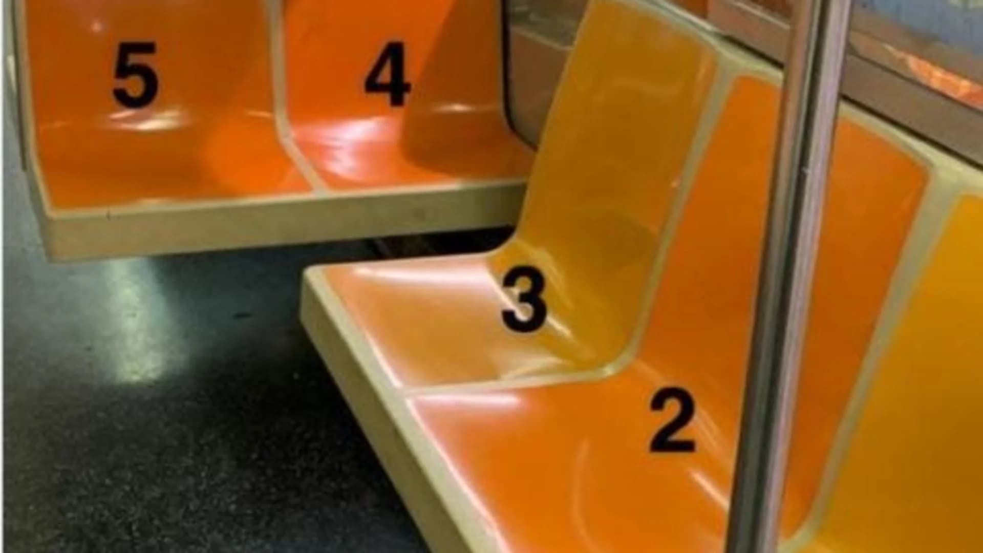 Tweet asking New Yorkers which seat on the train is best goes viral