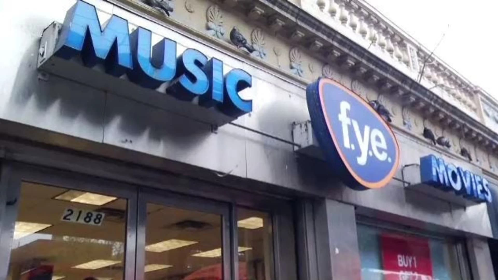 Bronx FYE closing after 15 years