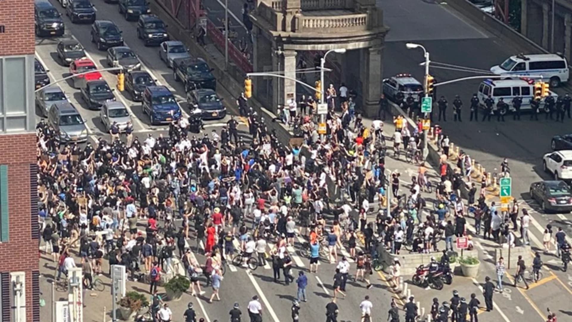 Officials warn of delays near Williamsburg Bridge as protesters gather