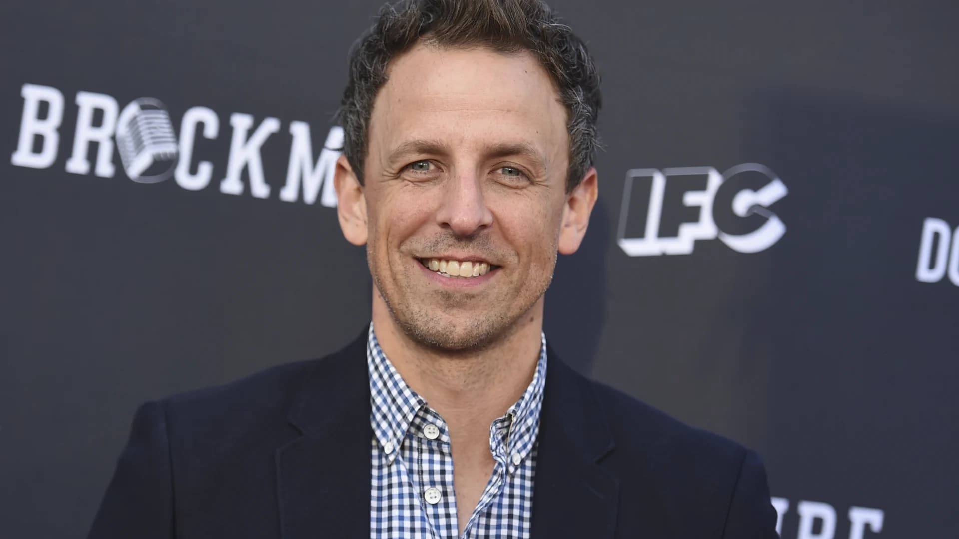 TV host Seth Meyers contracts COVID-19, show dark this week
