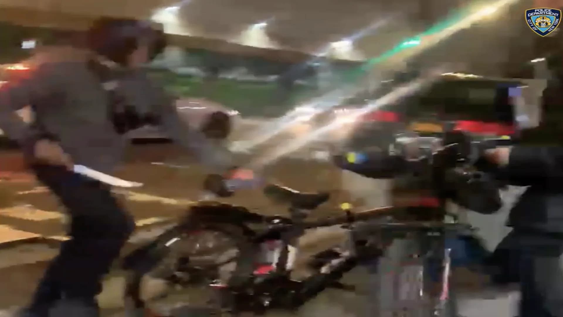Wild video shows fight over an e-bike in Tremont robbery