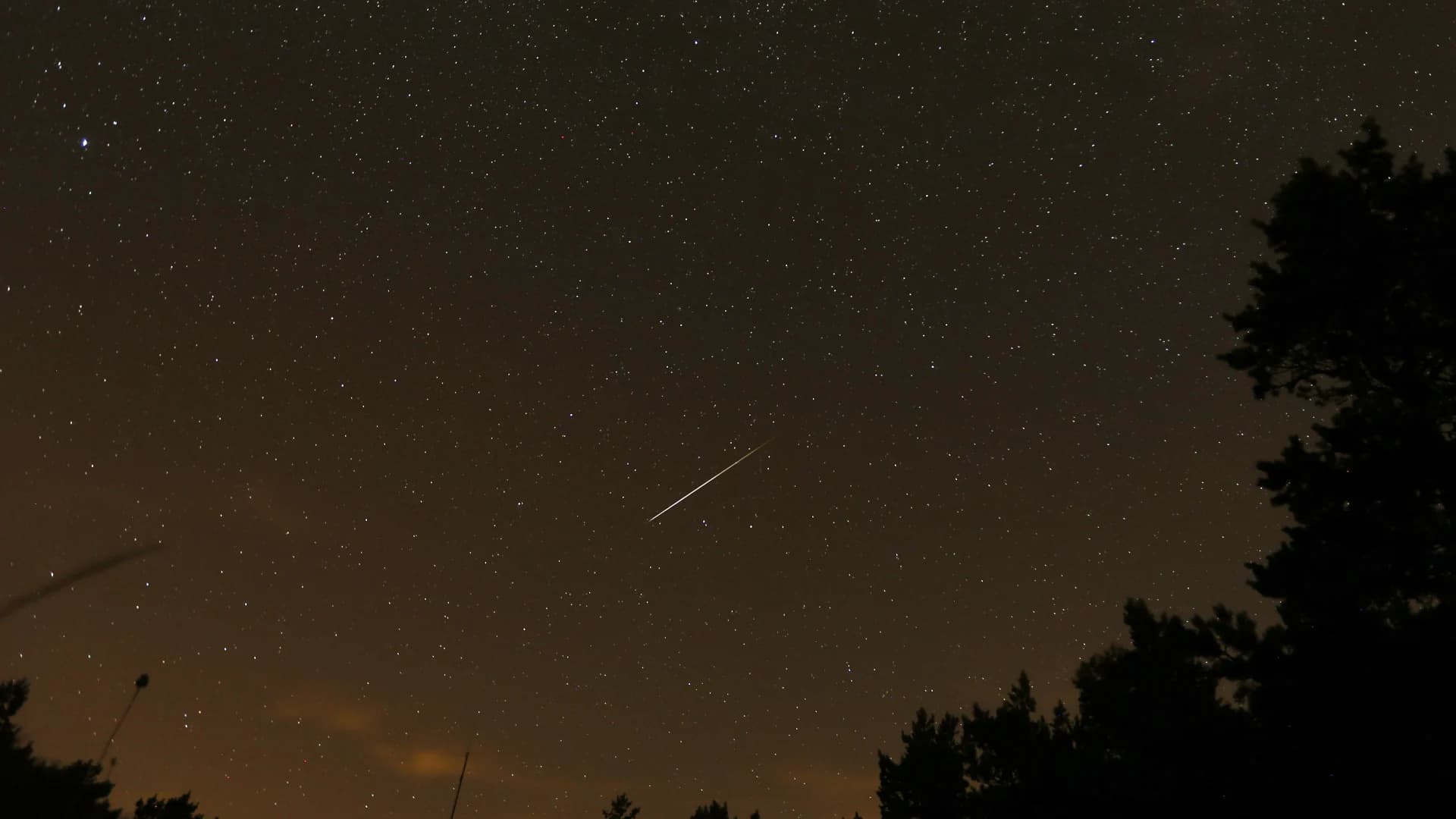 Eta Aquarid meteor shower peaks this week! Here's what you need to know