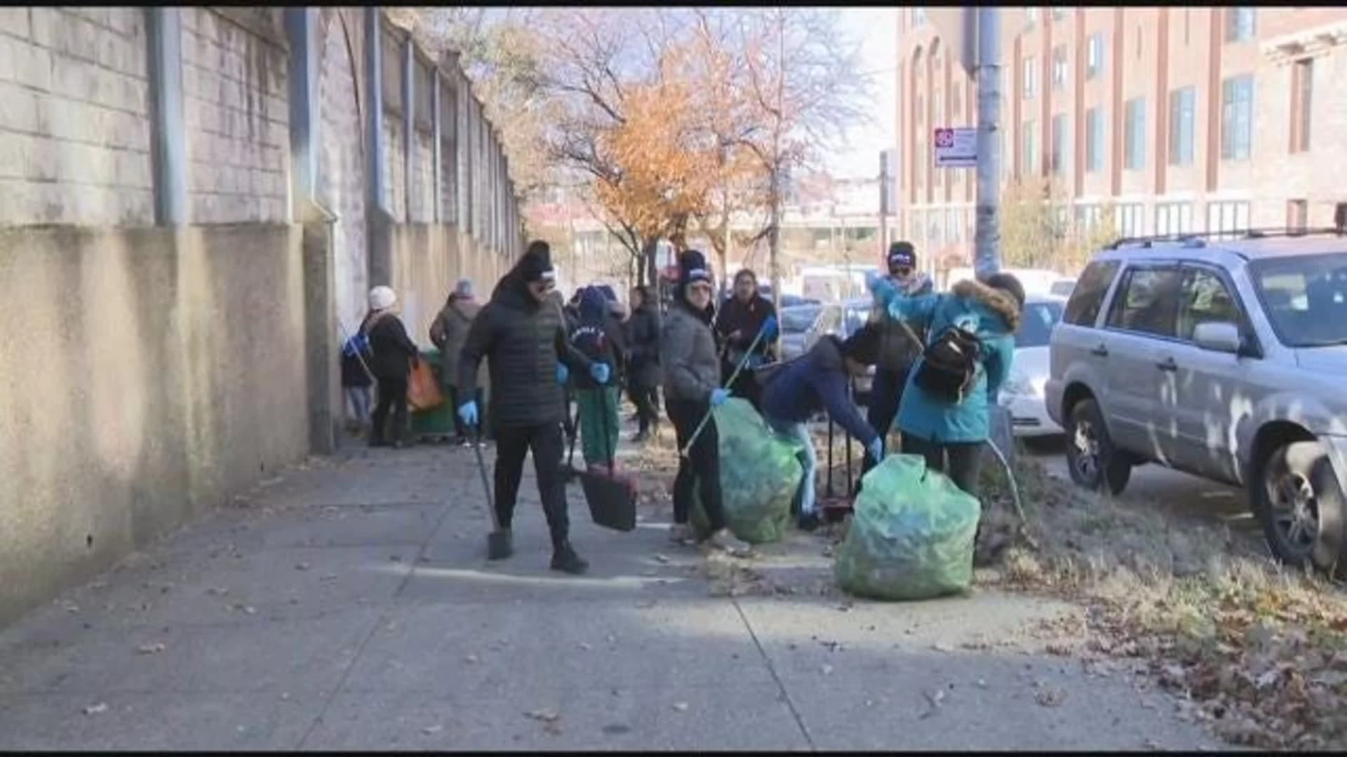 Dozens participate in Hunts Point community cleanup