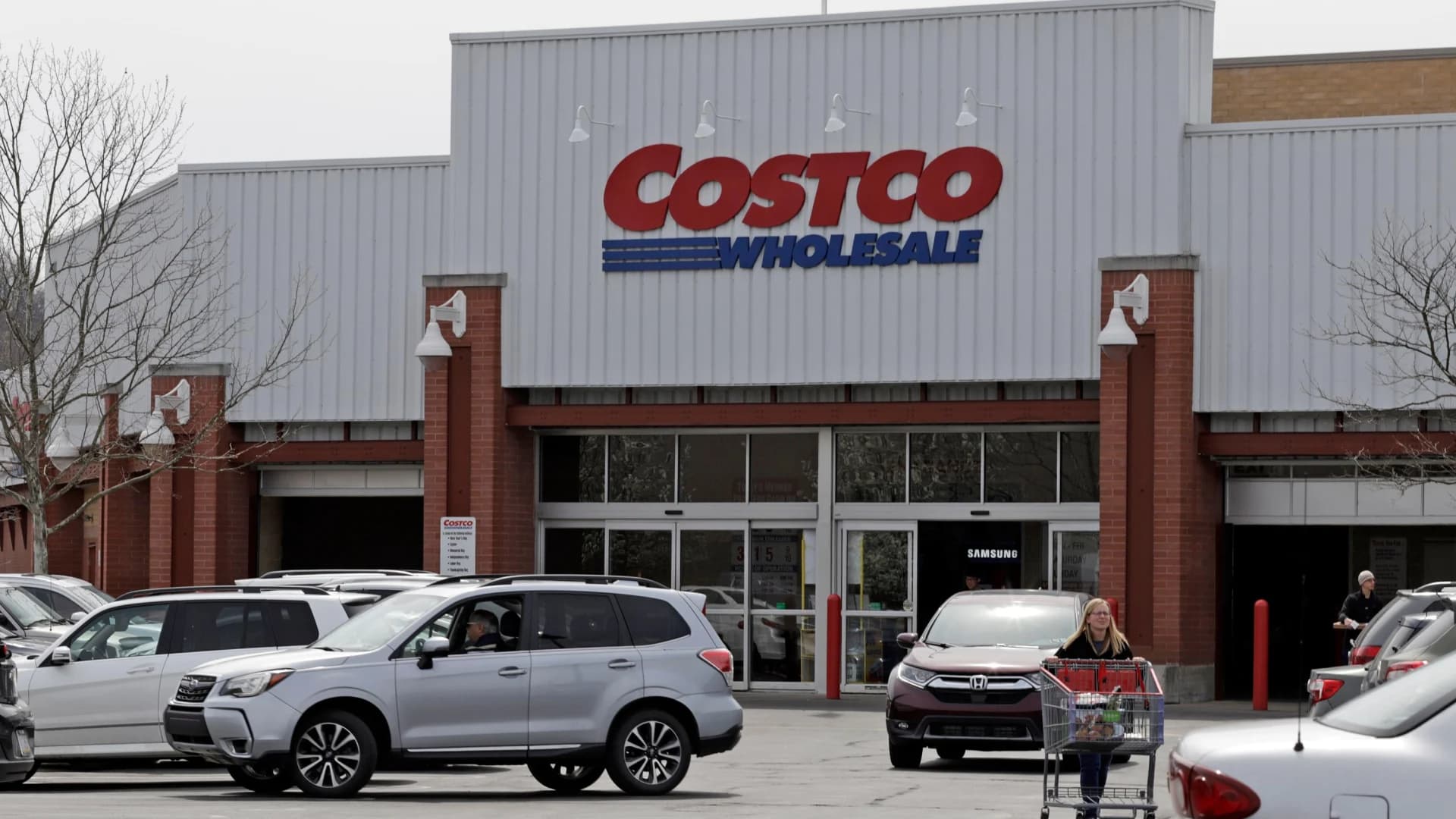 $75 Costco coupon shared on social media a scam, company says