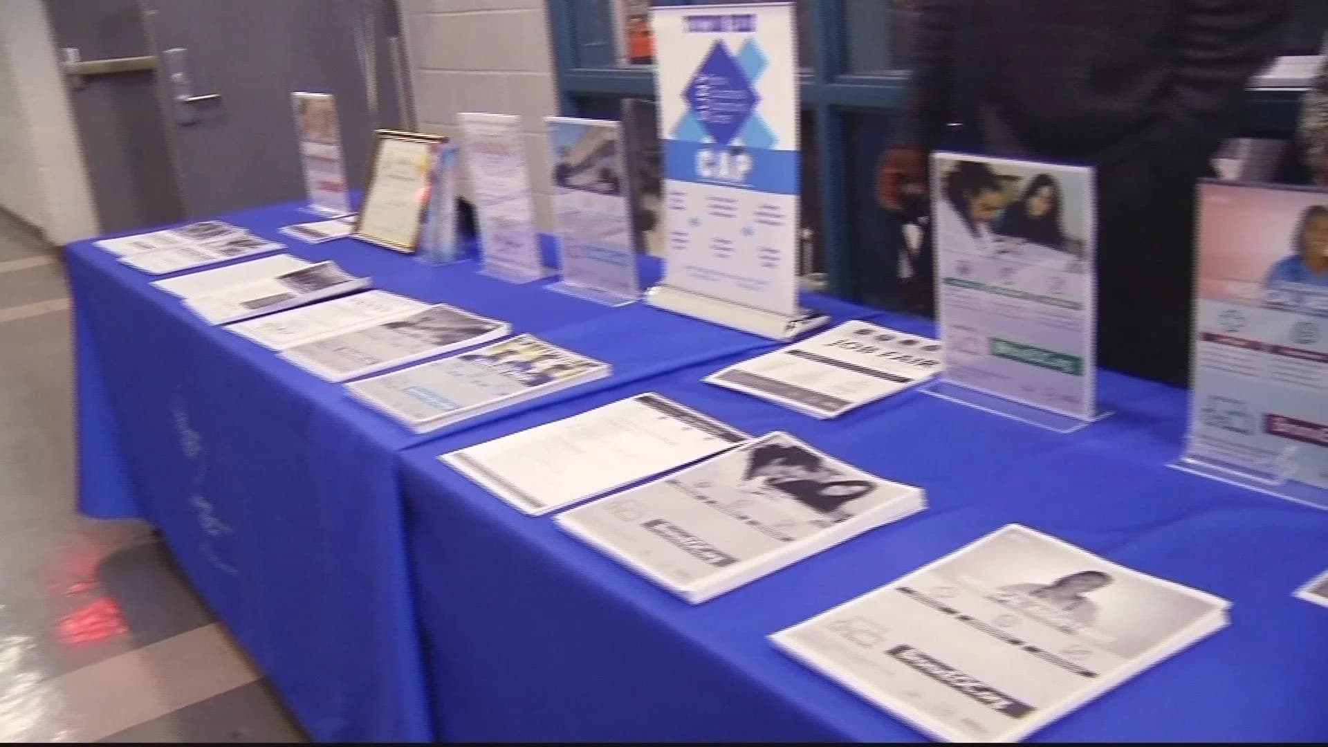 SUNY hosts job fair after record-low unemployment report