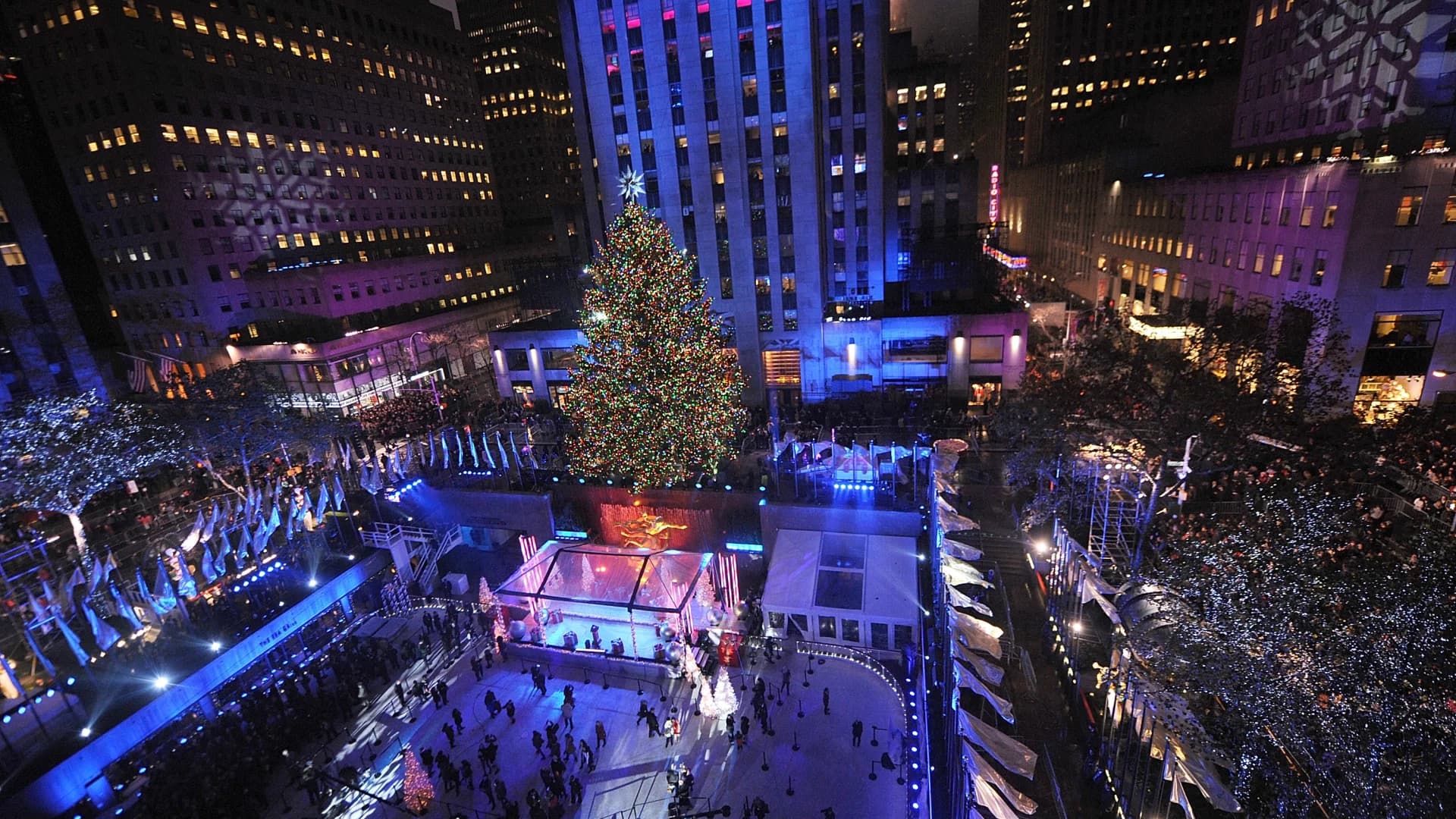 Check out the Christmas tree, or visit a holiday shop! Ways to celebrate the holidays in NYC